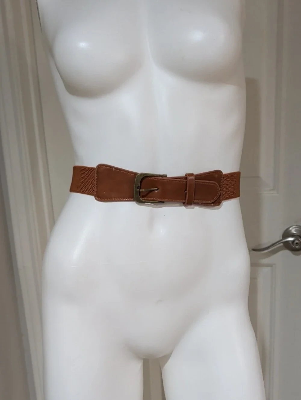 Brown Stretchable Braid Belt with Leather Trim - NWOT - Unisex Women's 29